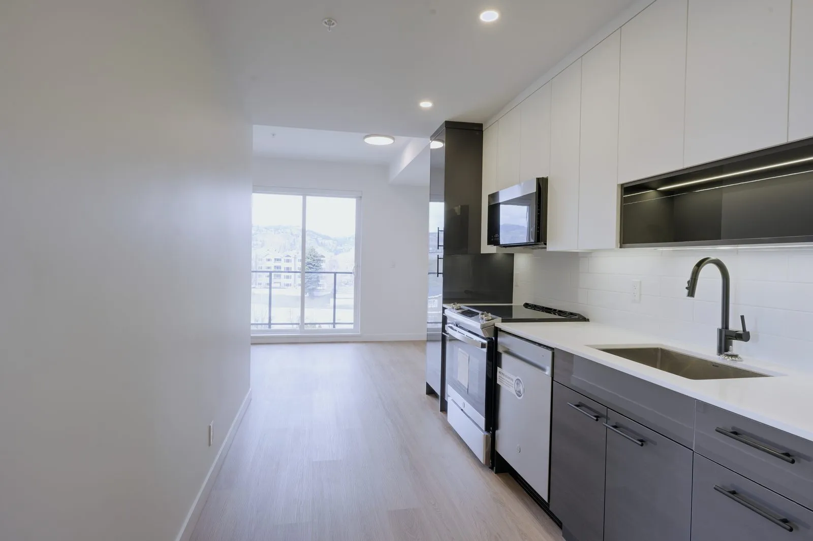Modern kitchen with quality appliances in an Anacapri home